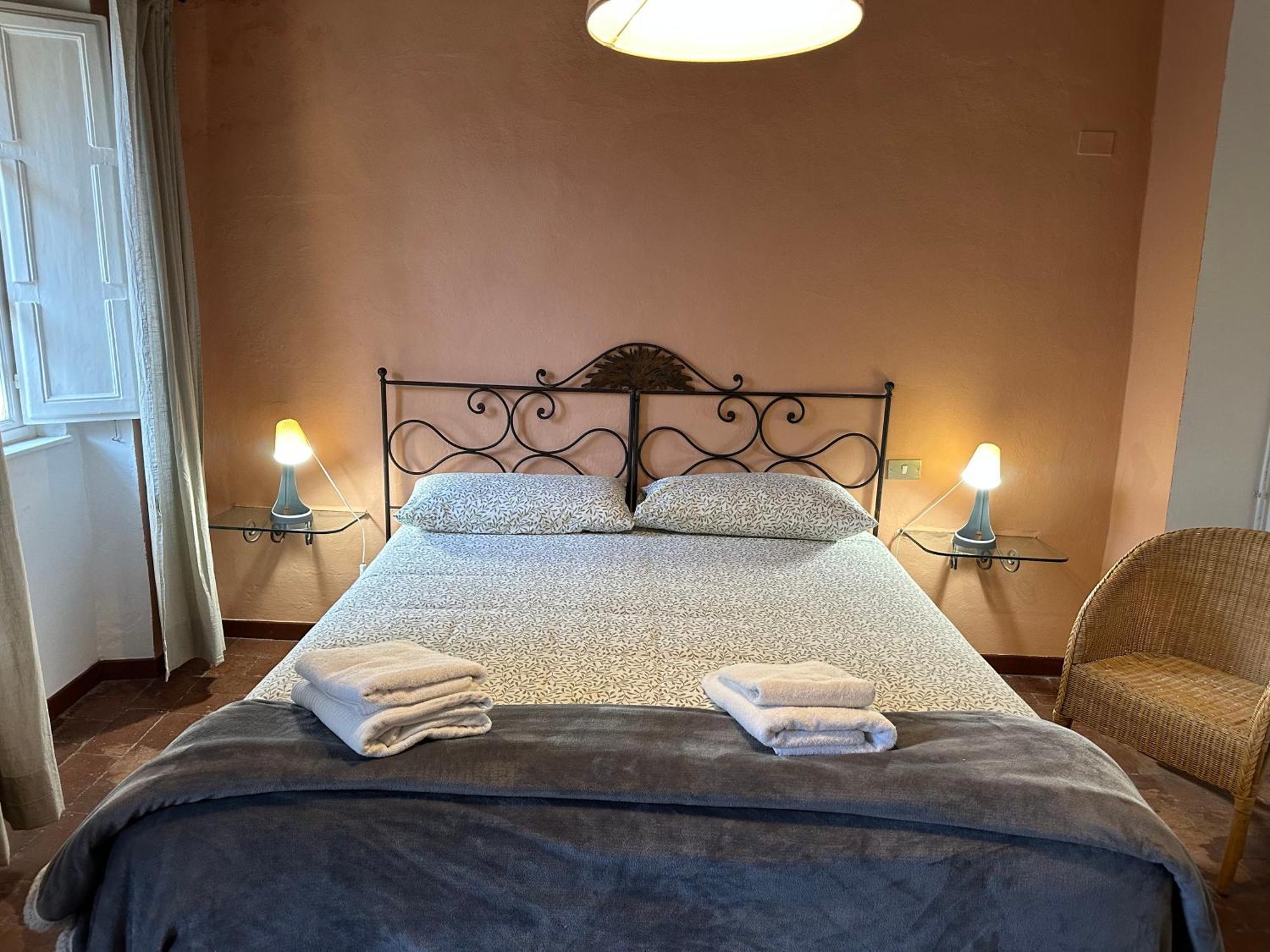 Nido Sui Tetti Di Lucca, Romantico E Centralissimo Exterior photo